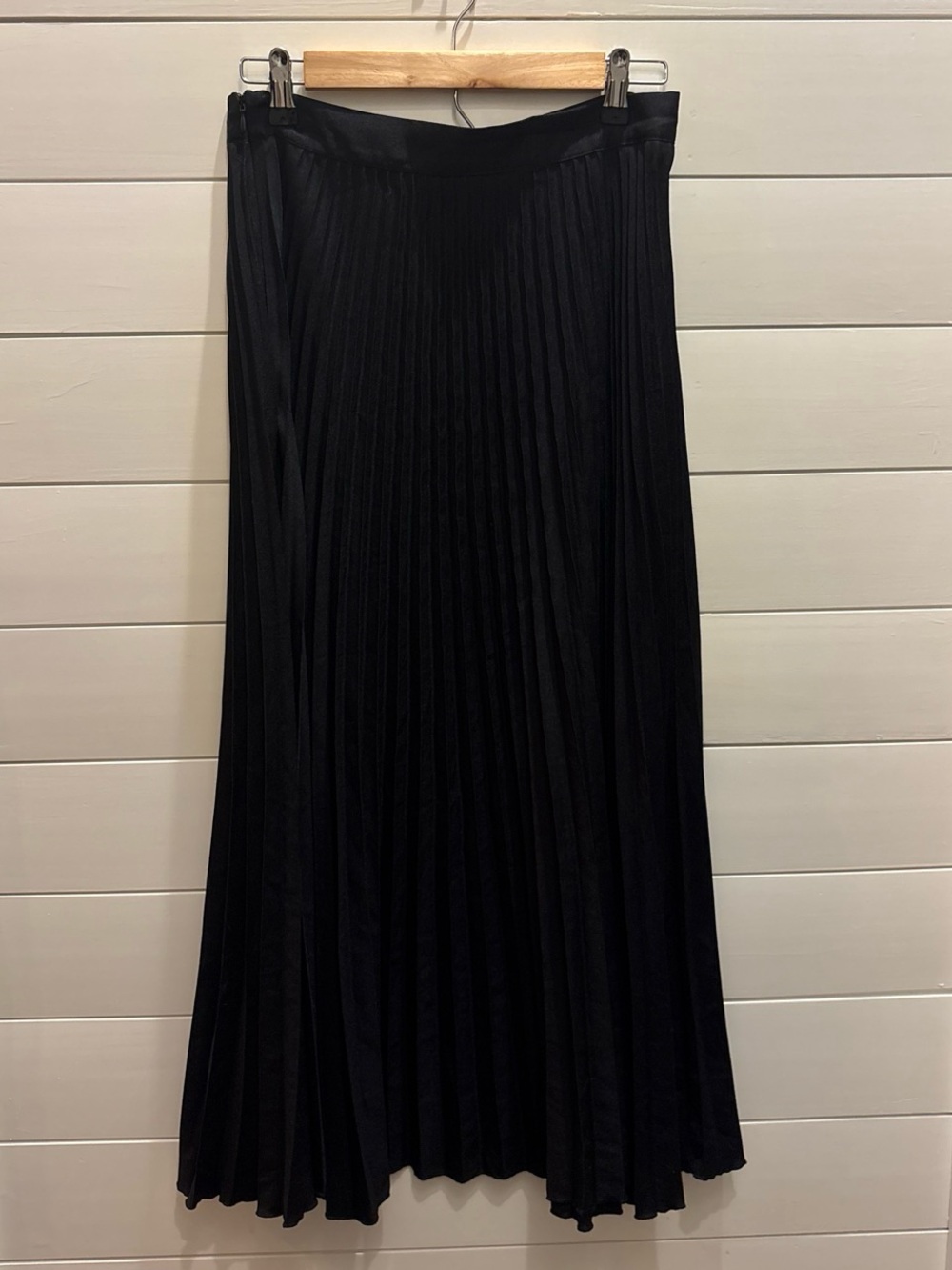 Black Pleated Maxi Skirt Classic